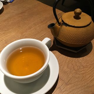 ほうじ茶(Cafe Sacai)