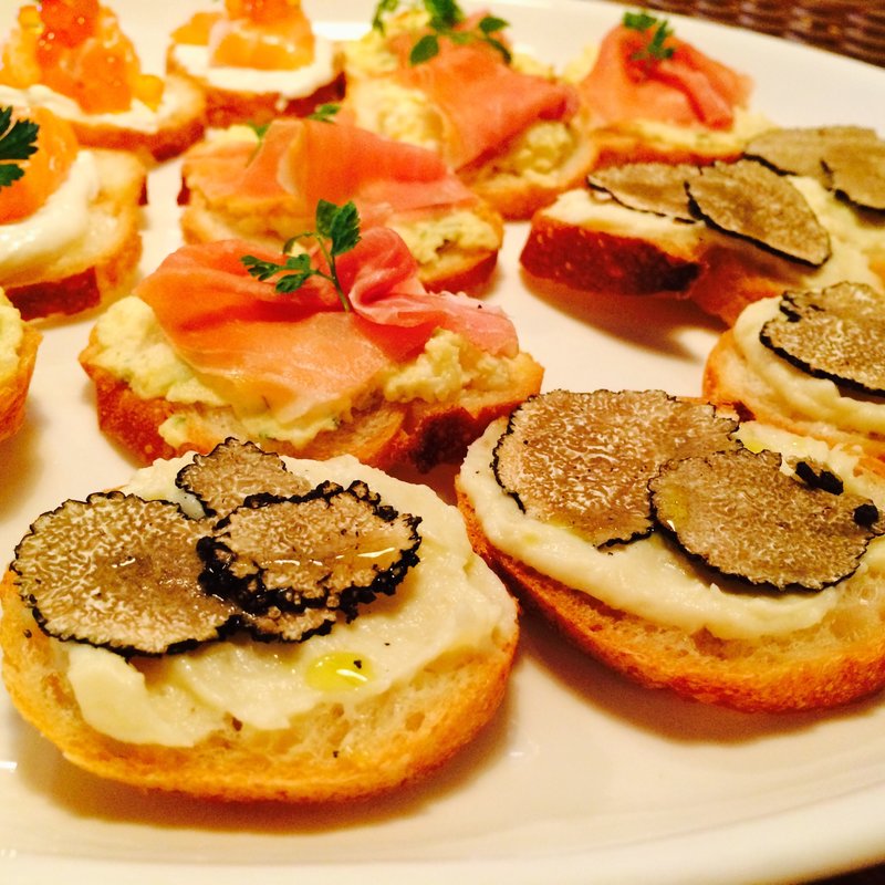 カナッペ(ヴィーニデルチエロ （VINI Del Cielo）)