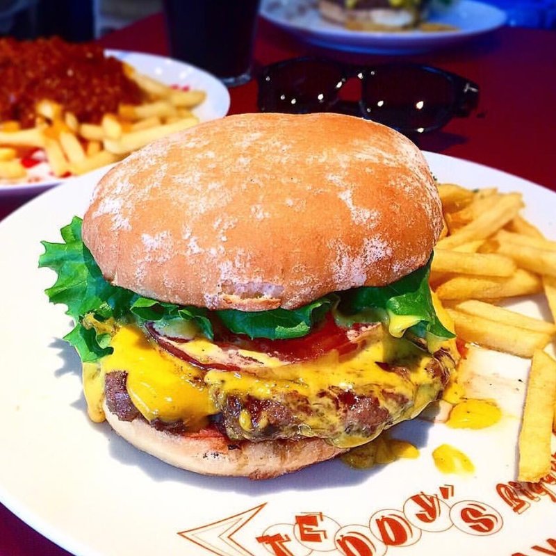 オリジナルバーガー(テディーズビガーバーガー 横浜港北店 （【旧店名】アロハビーチカフェ）)