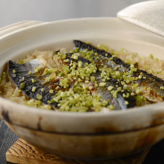 秋刀魚ご飯(和食と串揚げ 六角亭 （ろっかくてい）)