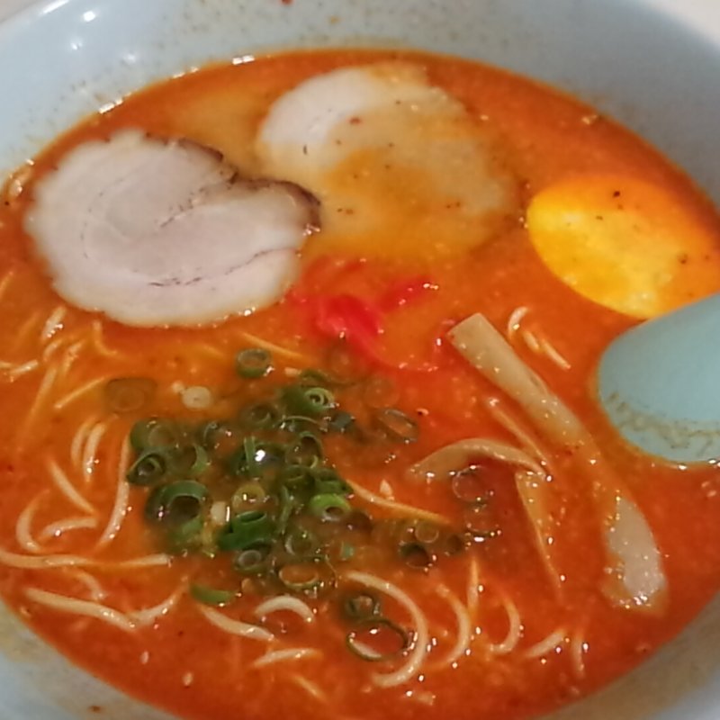 辛味噌とんこつらーめん(博多屋ラーメン)