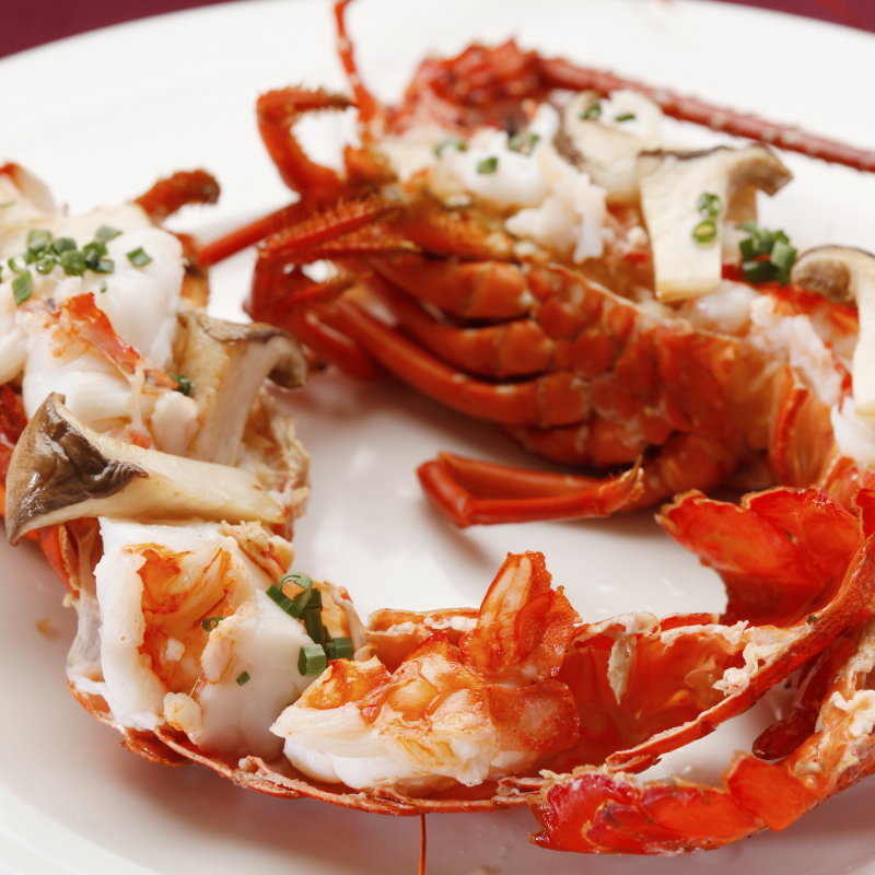 オマール海老のグリル(グリル アンドウ （GRILL ANDOU）)