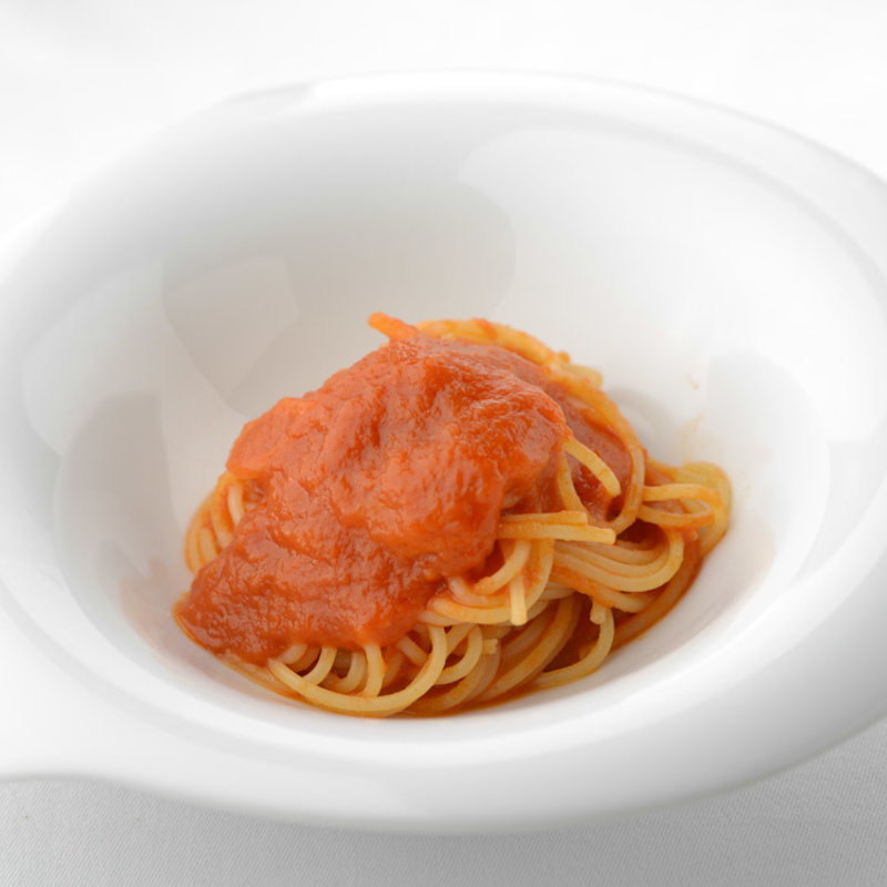 フルーツトマトのパスタ(La CHIARA ラ キアーラ)