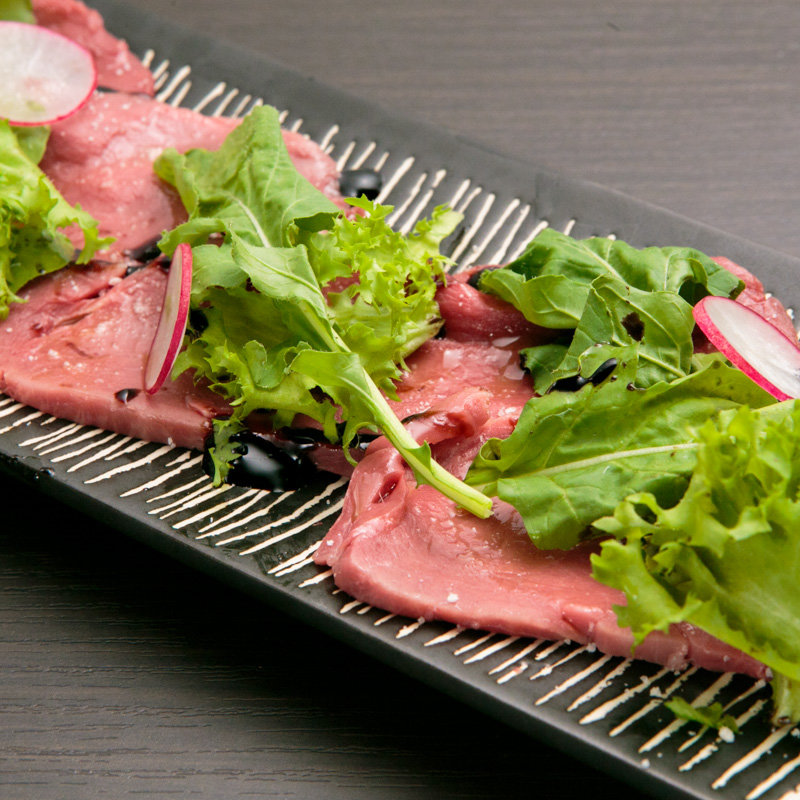 和牛のカルパッチョ(鉄板フレンチ Pivote（ピヴォーテ）)