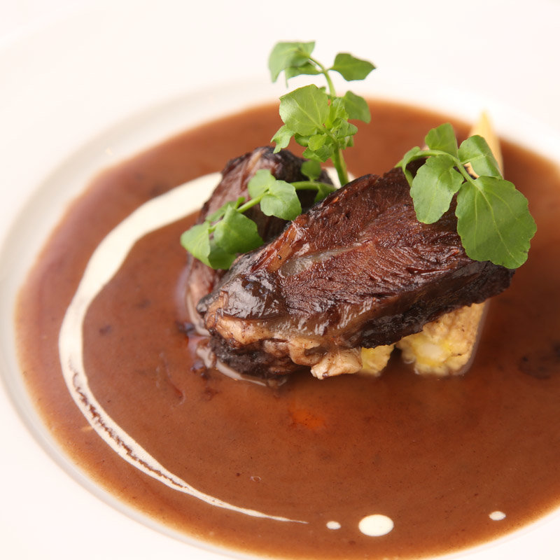 和牛のグリル　マデラーソース(ビストロ キャセロール)