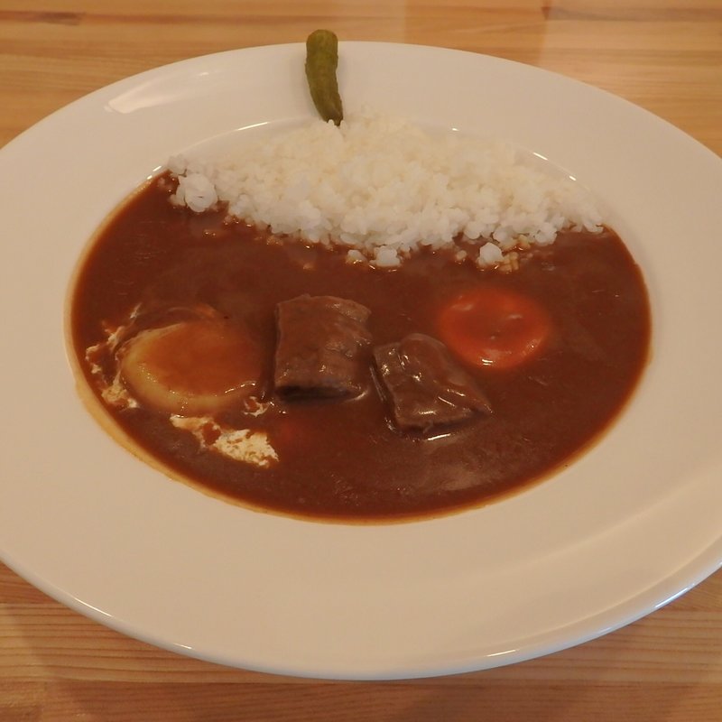 もも肉ビーフカレー(さむくら )