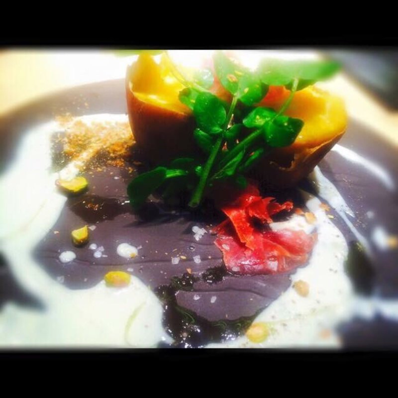 (伊食家　コトブキ )