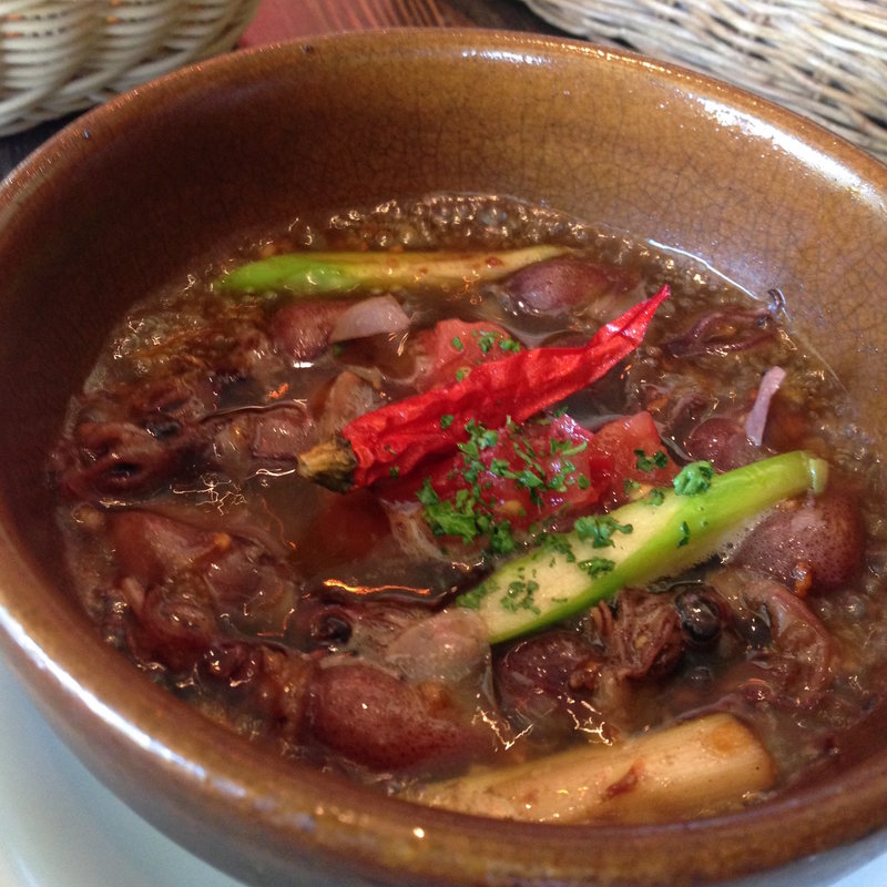 ホタルイカとアスパラガスのアヒージョ(ラガジェガ)