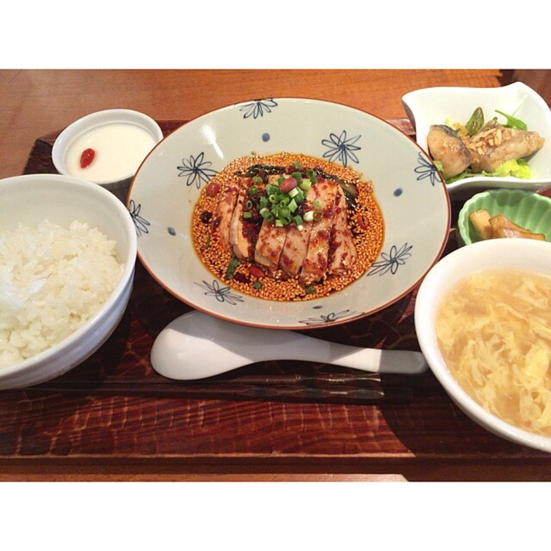 よだれ鶏(JASMINE憶江南 )