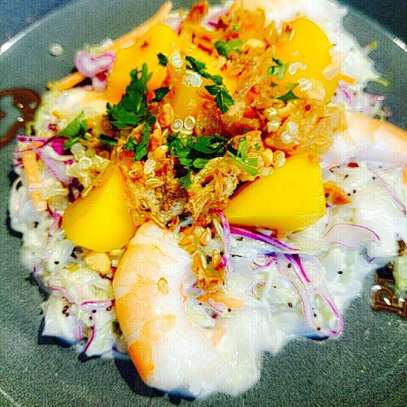 マンゴー&シュリンプのポピーシードコールスロー(PEANUTS Cafe 中目黒)