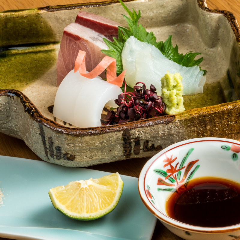 鮮魚の盛り合わせ(京町堀 莉玖)