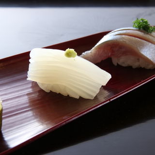 イカとサバの握り(日本料理 徳専 )