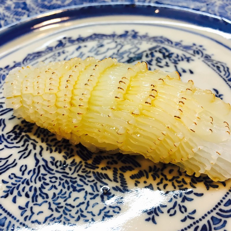 赤イカの握り(酒菜 きく家)