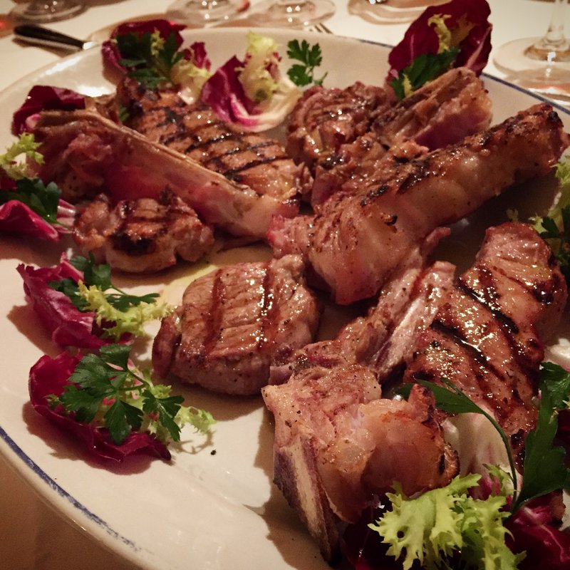 仔牛のTボーンステーキ(トラットリア シチリアーナ・ドンチッチョ)