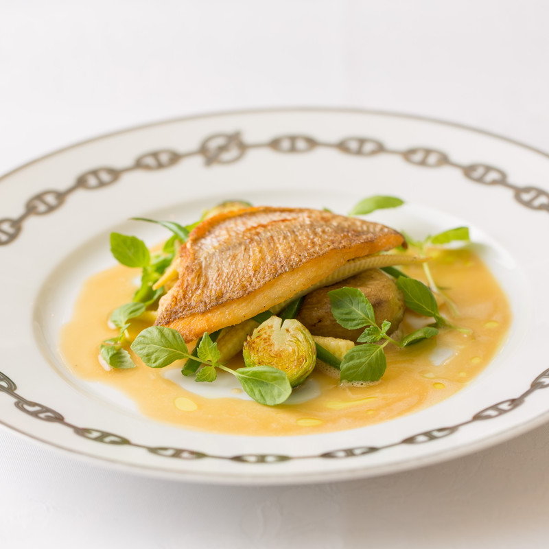 鰆のポワレ(ル・フェドラ)