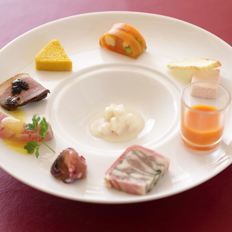 おまかせ盛り合わせ(西洋料理　いまとむかし )