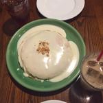 マカダミアナッツソーツのパンケーキ(ハナオカフェ （HANAO CAFE）)