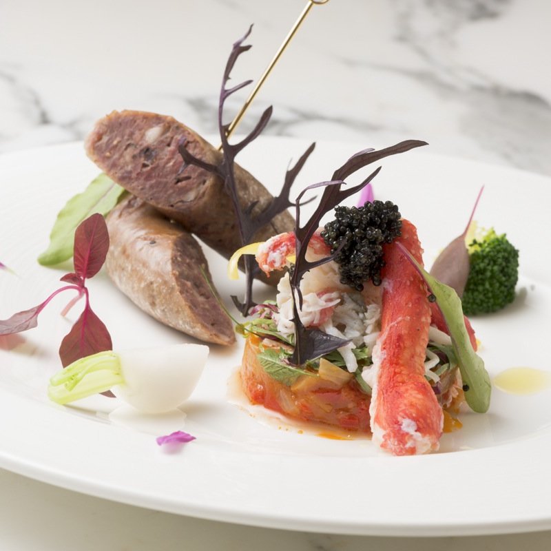 自家製ソーセージ　カニのキャビア添え(21CLUB （トゥウェンティーワンクラブ）)