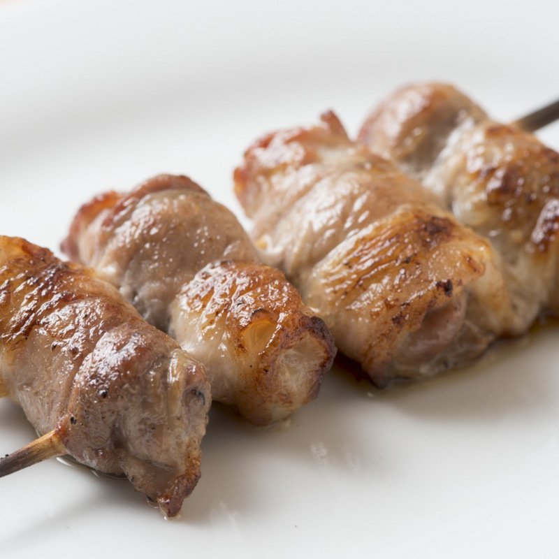 豚肉の串焼き(しろ)