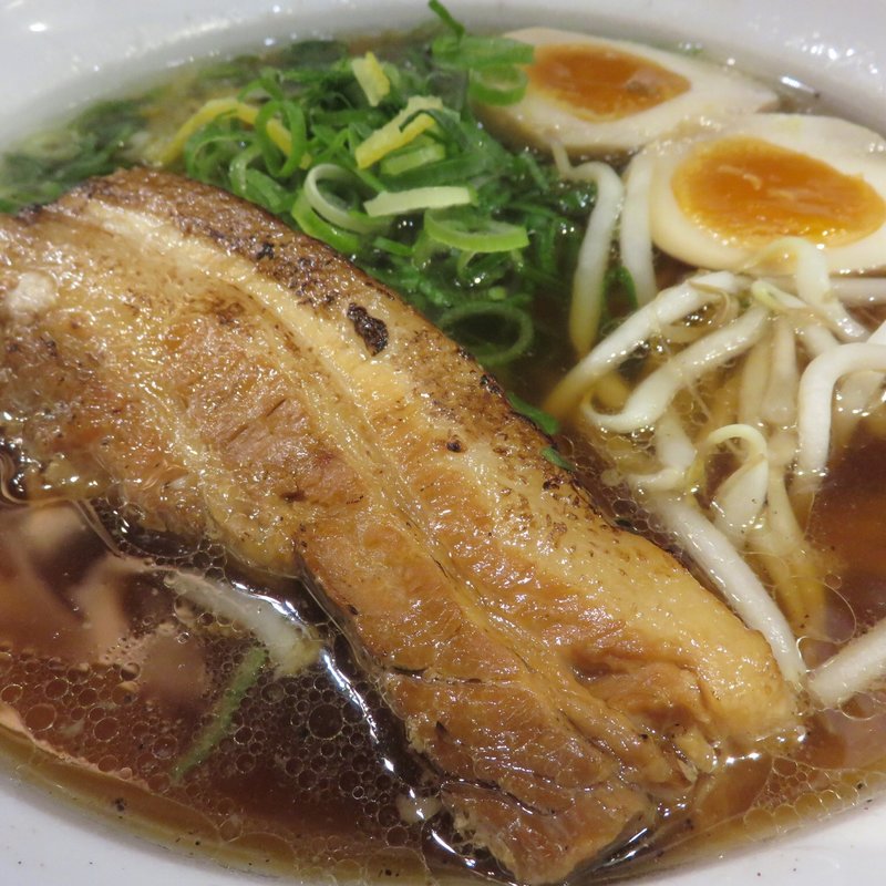 醤油ドカチャーらーめん極み 全部のせ(極厚焼豚らーめん 天翔 )