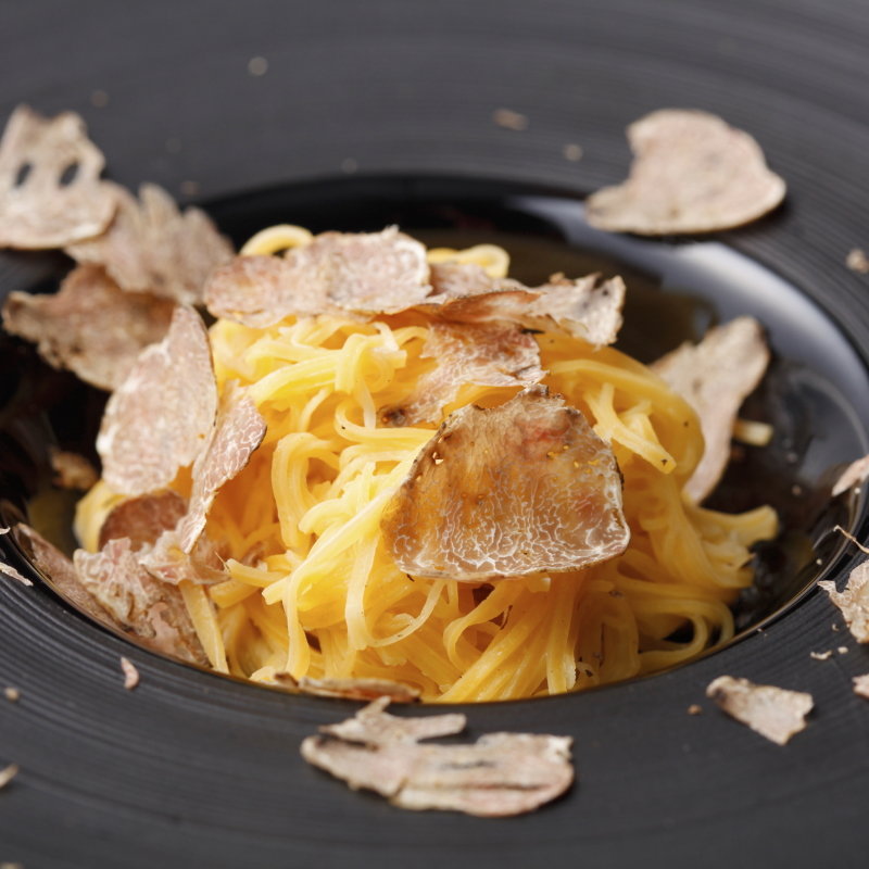 トリュフのクリームパスタ(フレンチ マルゴット・エ・バッチャーレ（Margotto e Baciare）西麻布)