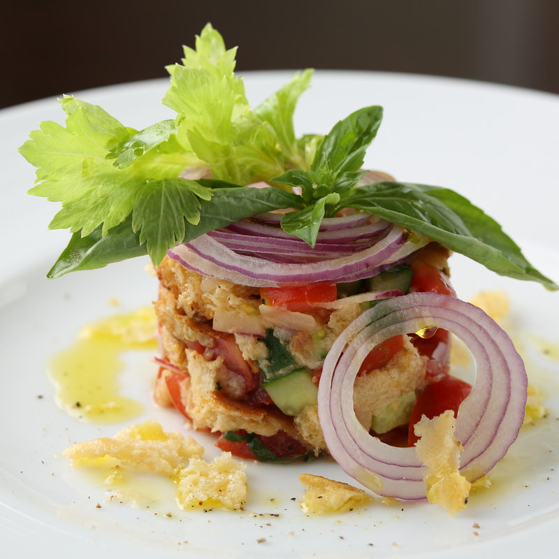 マグロとアボカドのタルタル(タヴェルナ グイダ)