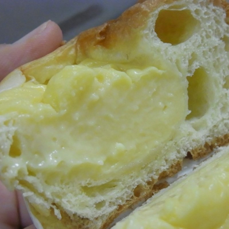 クリームブリオッシュ(カトウパン)