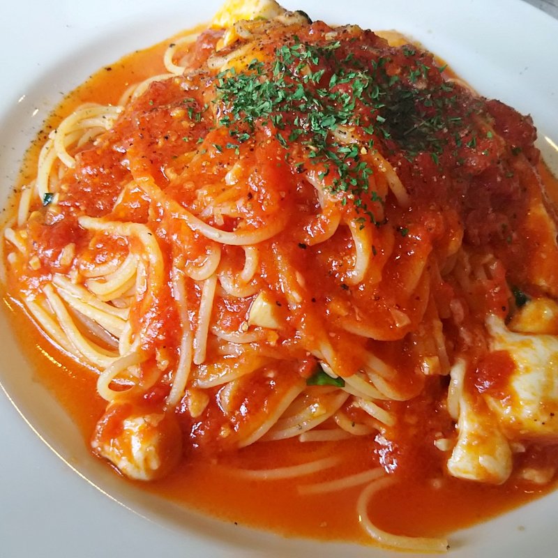 モッツァレラとトマト(イタリアンダイニング アルベロ （ALBERO）)