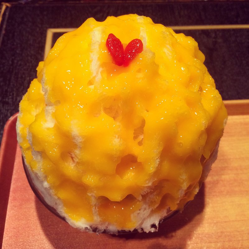 マンゴー杏仁みるく(かき氷喫茶 バンパク )