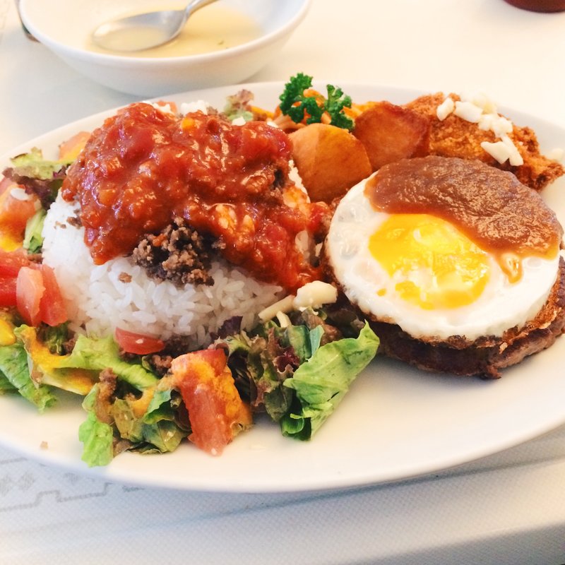 Jランチ(沖縄的ファミリーレストランHAWAII)