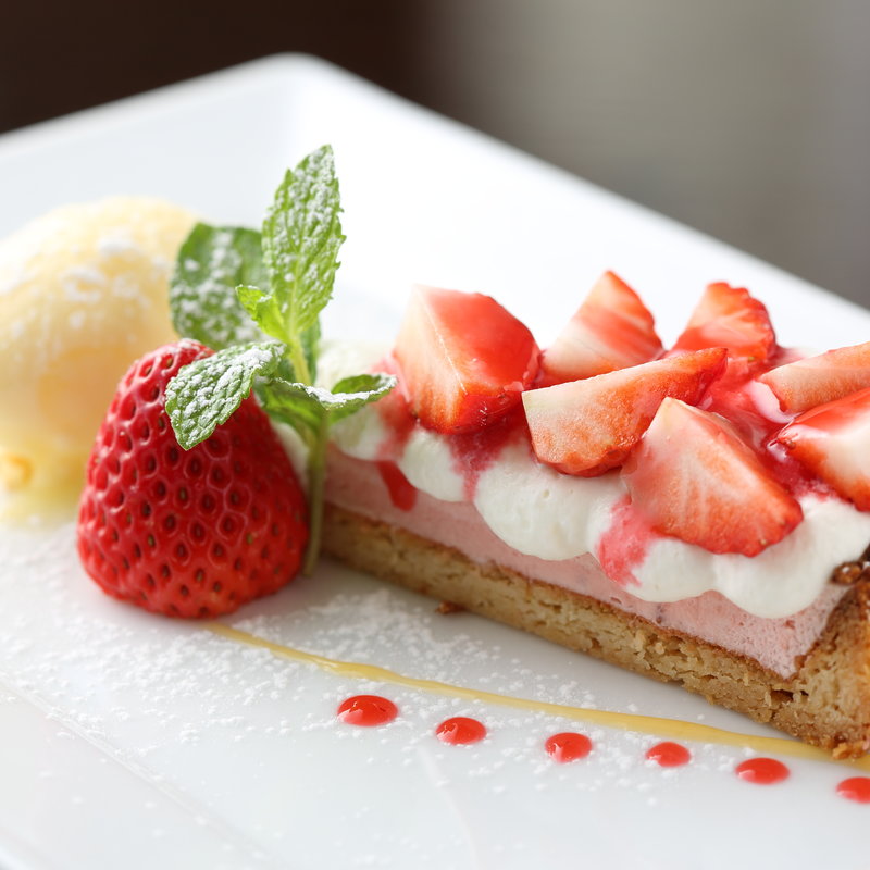 イチゴのタルト(タヴェルナ グイダ)