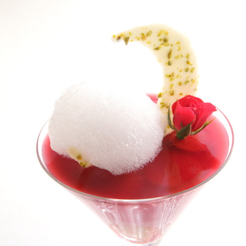 苺のジュレ(グランファミーユ・シェ松尾)