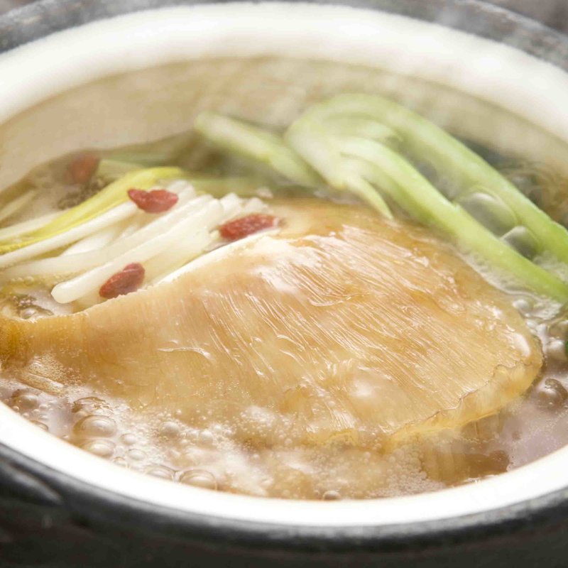 フカヒレの姿煮(さくら)