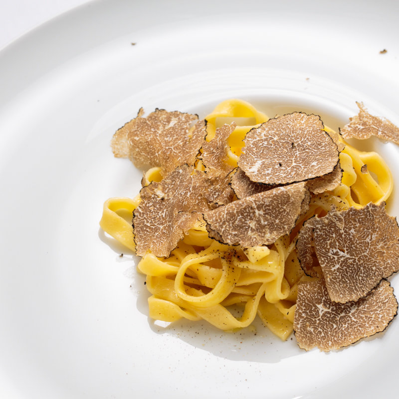 トリュフのクリームパスタ(アルバ セレーナ （ALBA SERENA）)