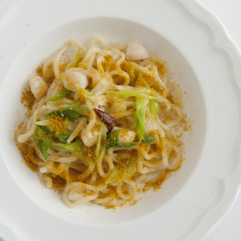 ホタテとからすみのパスタ(ラ・パスタイオーネ （La Pastaione）)