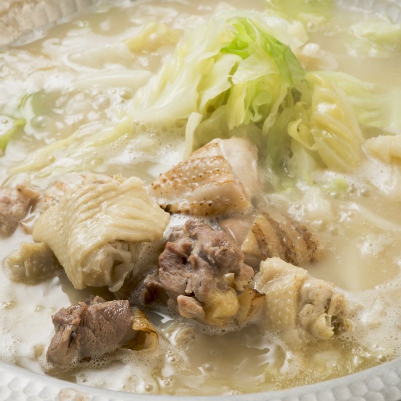 鶏肉の白湯鍋(じき 南2条店)