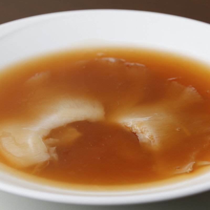 フカヒレの姿煮(山の上ホテル 中国料理 新北京)