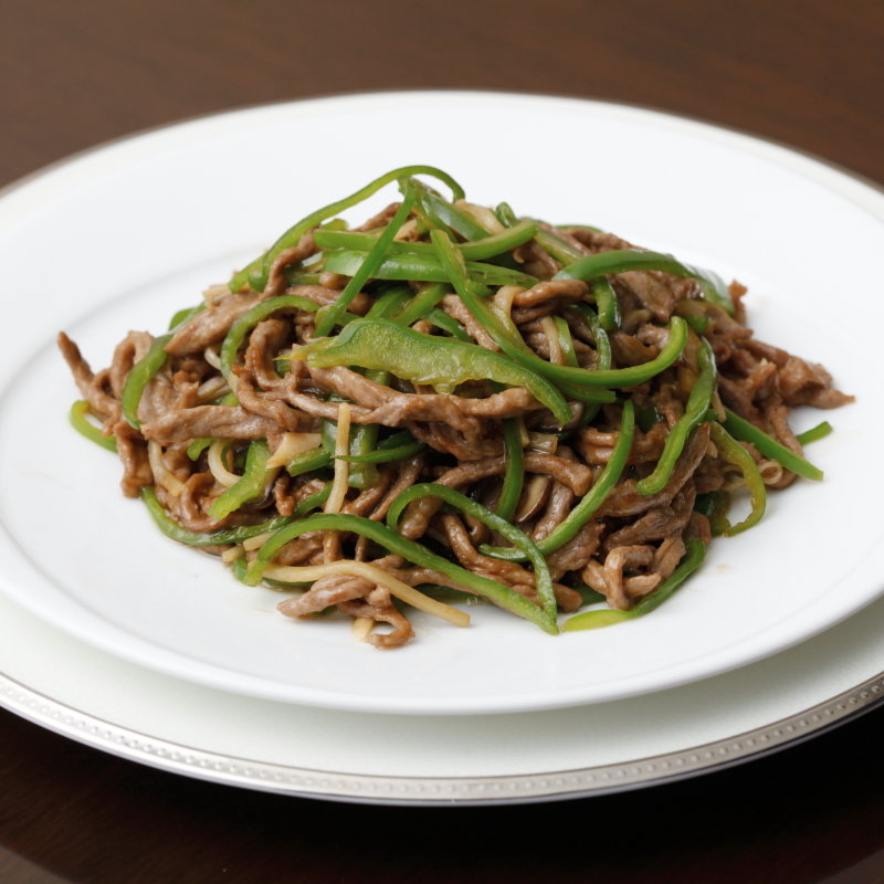 チンジャオロース(山の上ホテル 中国料理 新北京)