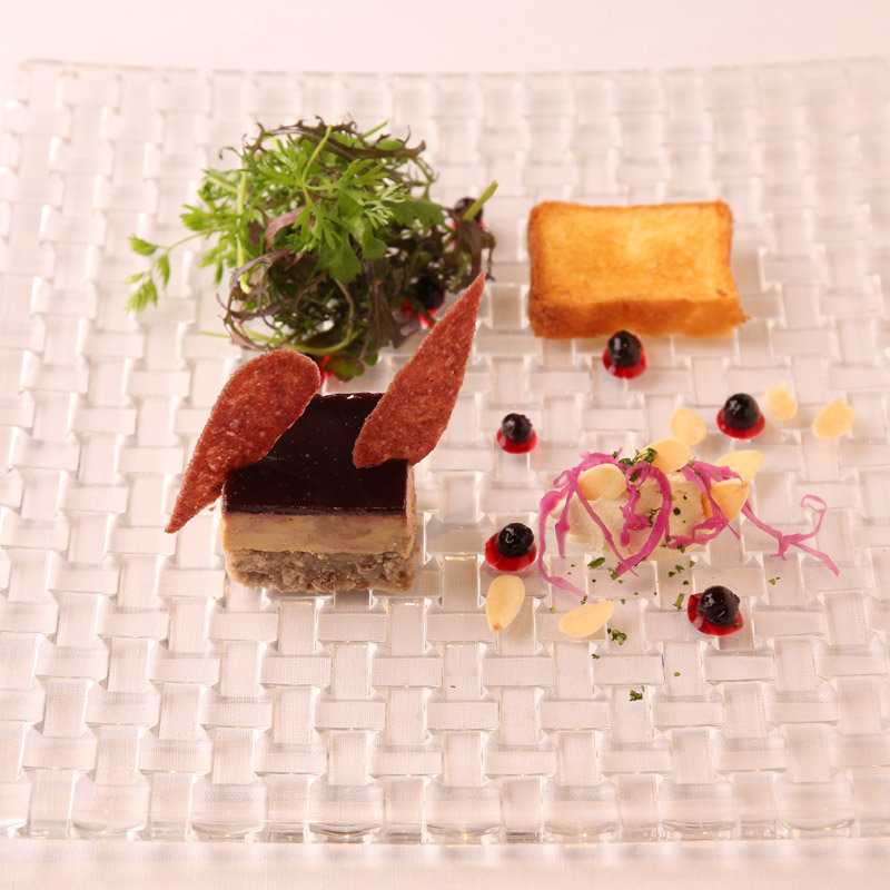 豚肉のオペラ仕立て(レストラン ミッシェルナカジマ)