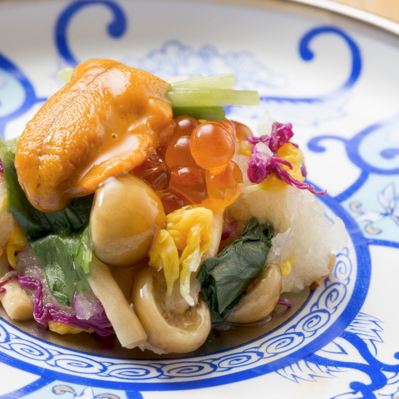 雲丹　イクラ　キノコの和え物(エルムガーデン)