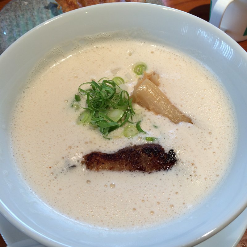 泡とんこつ(綿雲ラーメン )