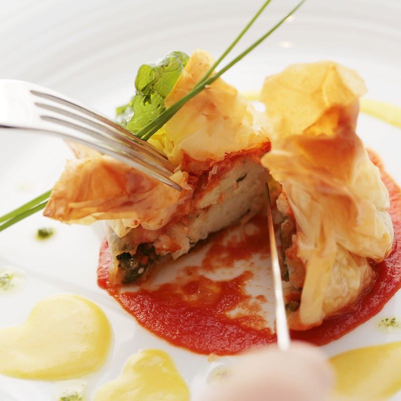 舌平目のパートフィロ包み(ル・クロ・ド・クロ （Le Clos de Kuro）)