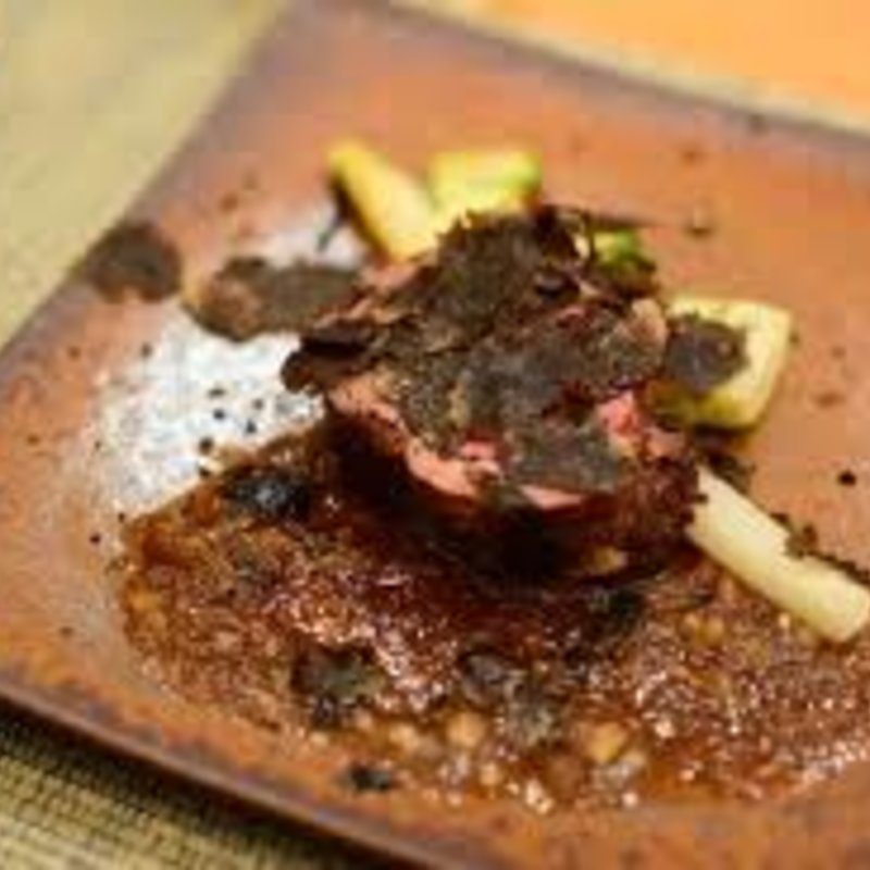 和牛のトリュフ仕立て(Bar 和音 （バー ワオン）)