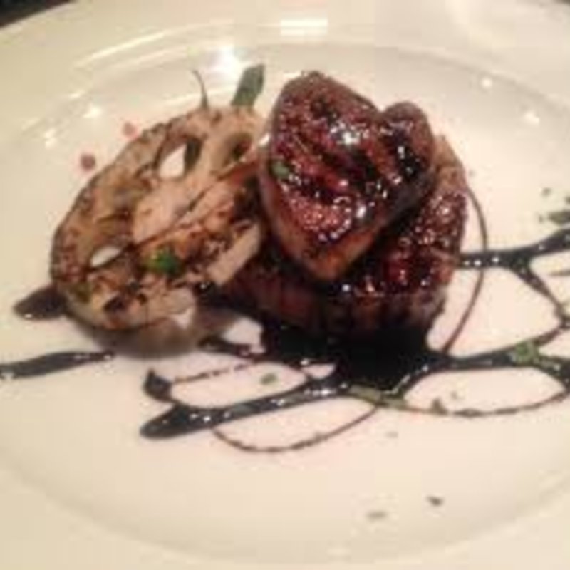 和牛とフォアグラのロッシーニ(ラ・カンティーナ・センプレ （La cantina Sempre）)