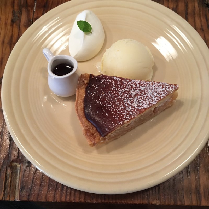 ストロベリーチーズケーキアップルパイ(GRANNY SMITH APPLE PIE & COFFEE 青山店 )