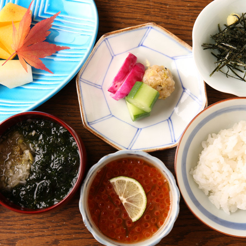 イクラ飯(知仙)