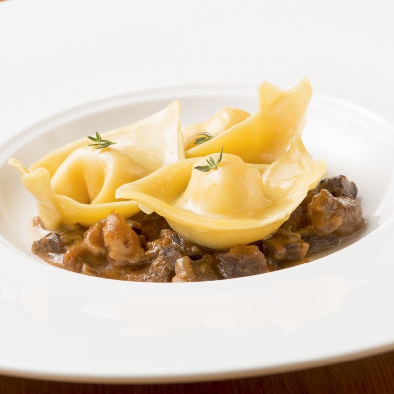 和牛の煮込みパスタ(オステリア・ヨシエ)