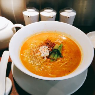 坦々麺(京鼎樓 恵比寿本店 （ジンディンロウ）)