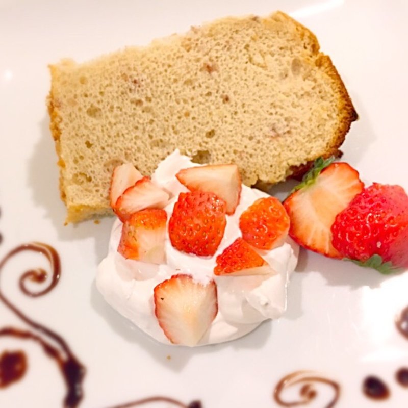 苺シフォンケーキ(丘の上 C-flat （シー フラット）)