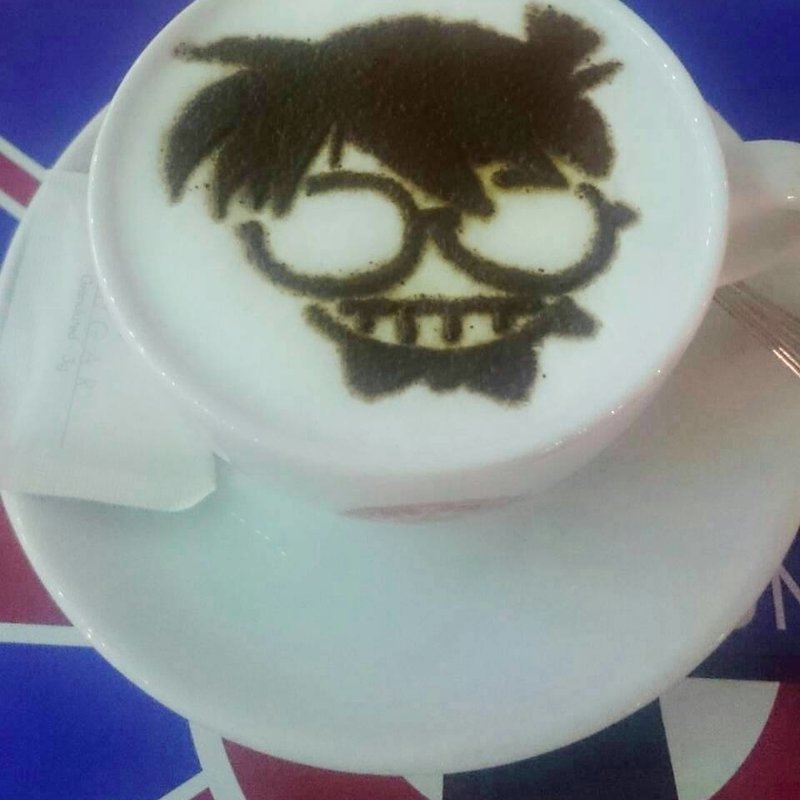 コナンカフェカプチーノ(大阪ステーションシティ バール・デルソーレ)